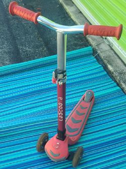 3 wheels kick scooter with lights, 3 to 10 years