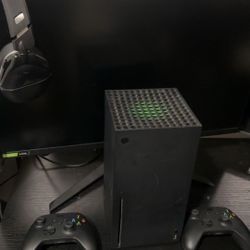 Xbox Series X Bundle With Two Controllers, Headset And Gaming Monitor 