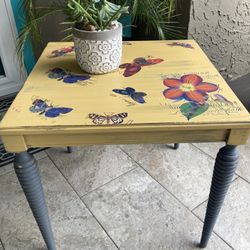 Gypsy Butterfly Side Table/plant Stand 