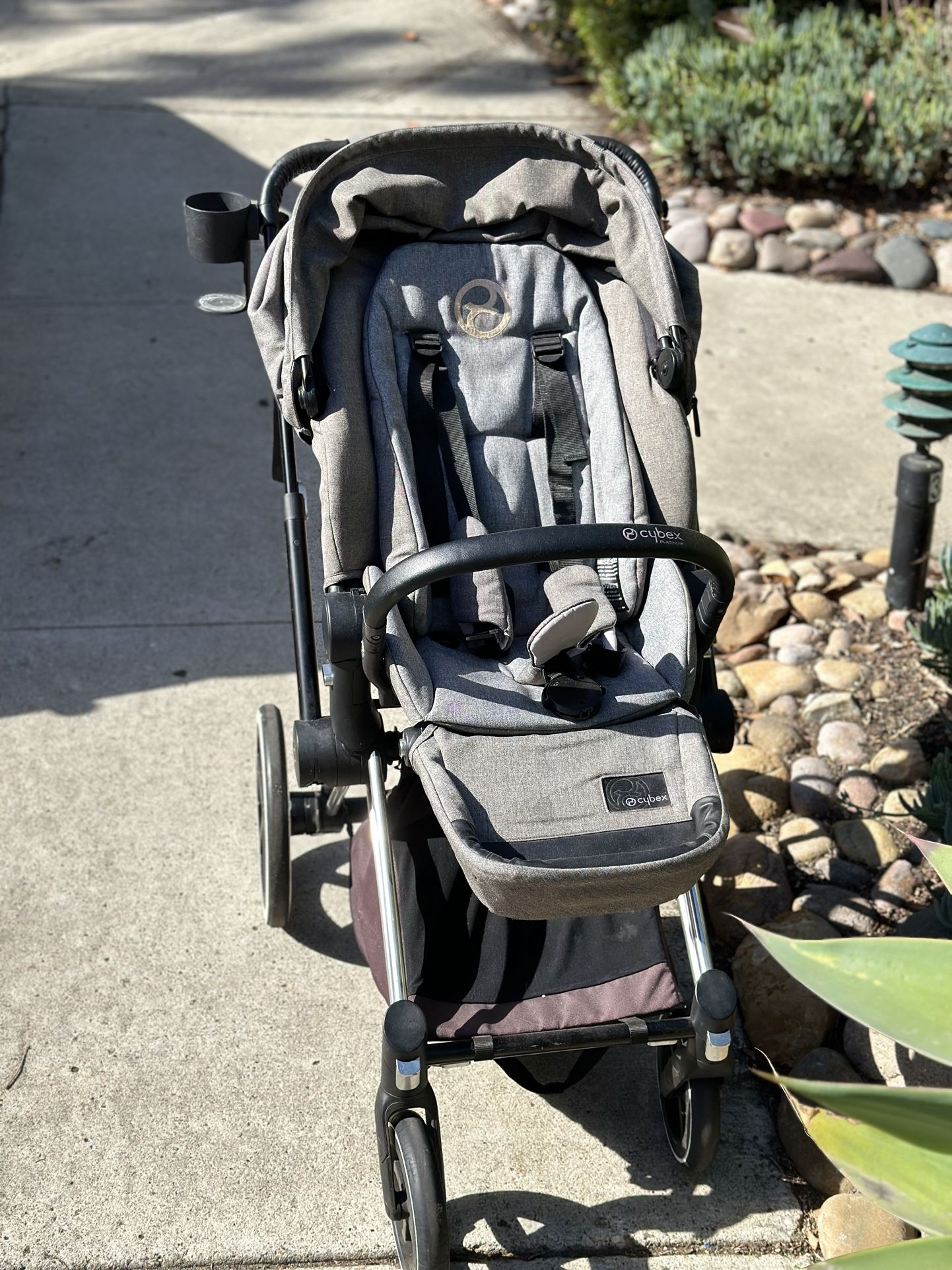 Cybex Platinum Stroller// Grey