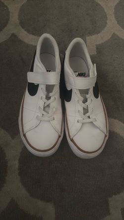 Nike Size 3 Y
