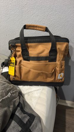 Carhart 16 inch molded base heavyweight tool bag