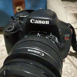 Canon T3i Camera With Camera Bag