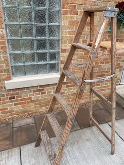 6 Ft 🪜 Wood Step Ladder, Escalera de madera de 6 pies