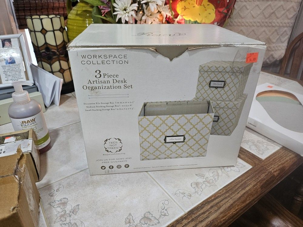 3 Piece Organization