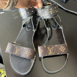 LV Sandals 