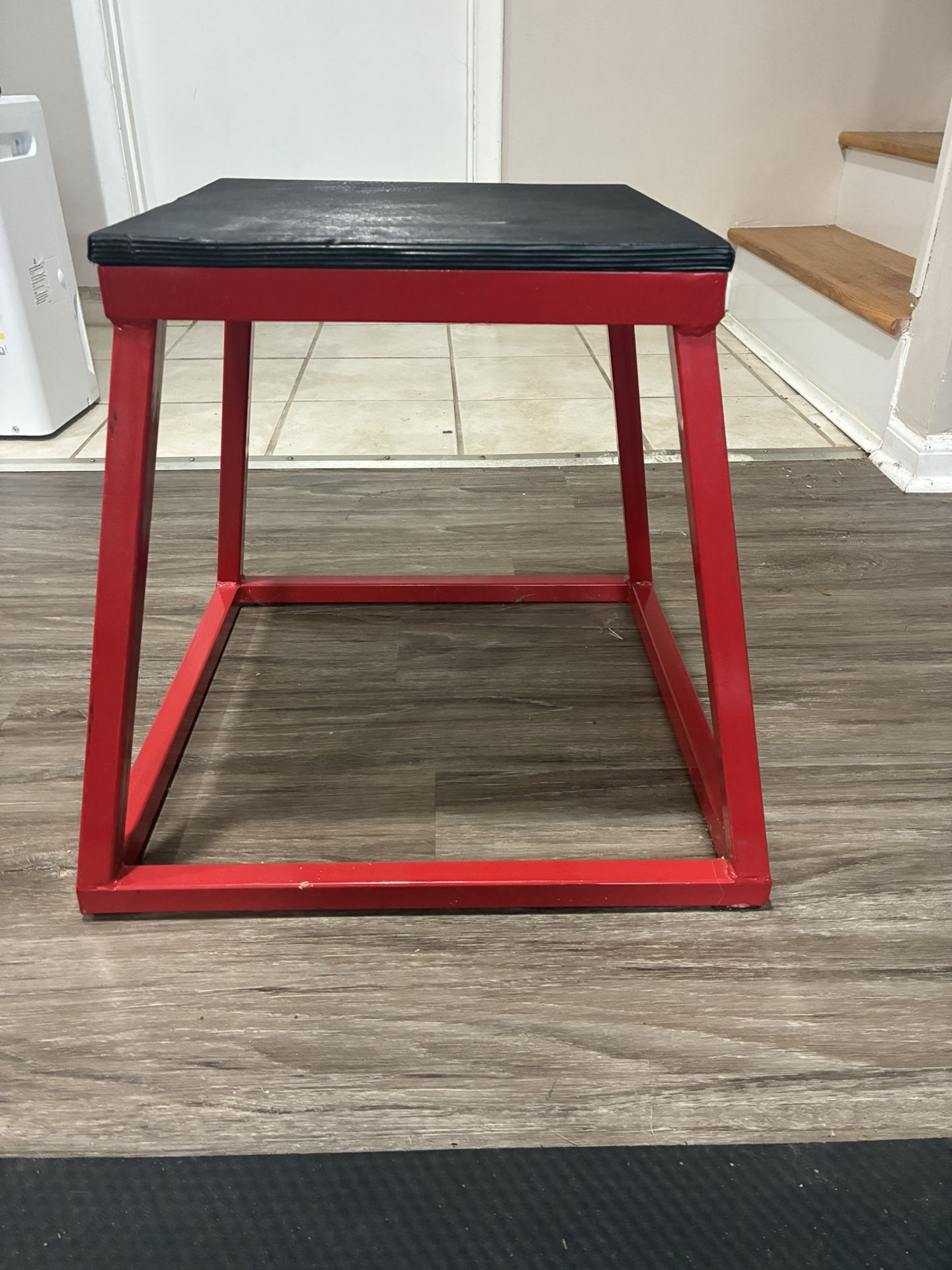 18” Box (Step Ups, Box Jump)