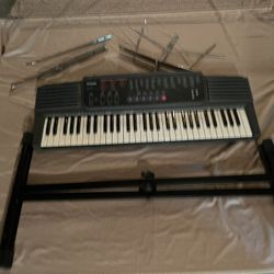 Keyboard With Stands