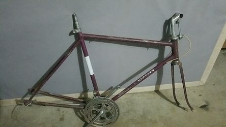 Schwinn varsity 70's road race bike