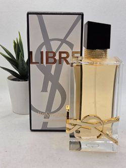 Yves Saint Laurent 

Libre Eau De Parfum 

3 fl ⭐️
