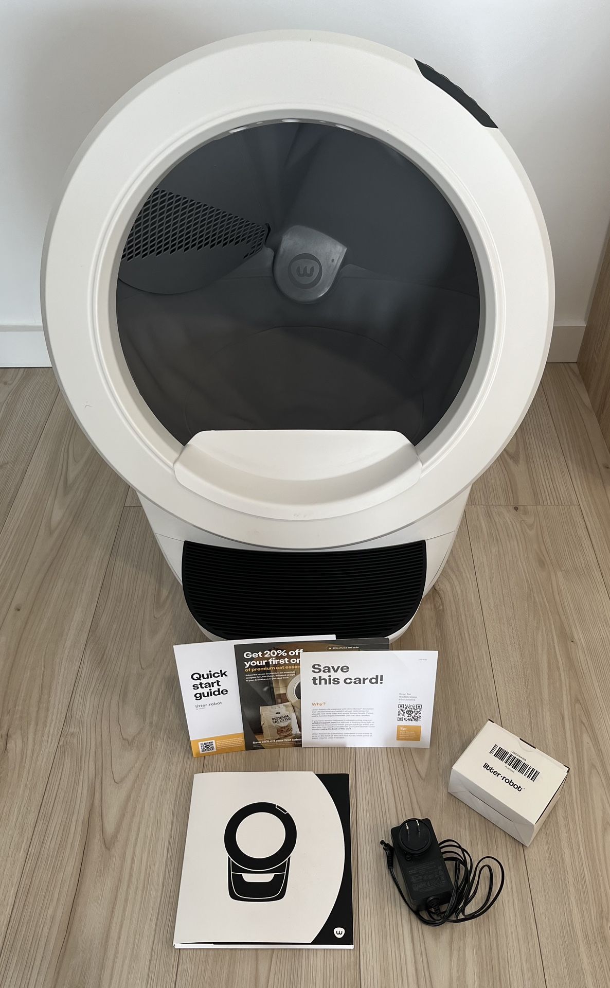 Litter Robot 4 (Mint Condition)