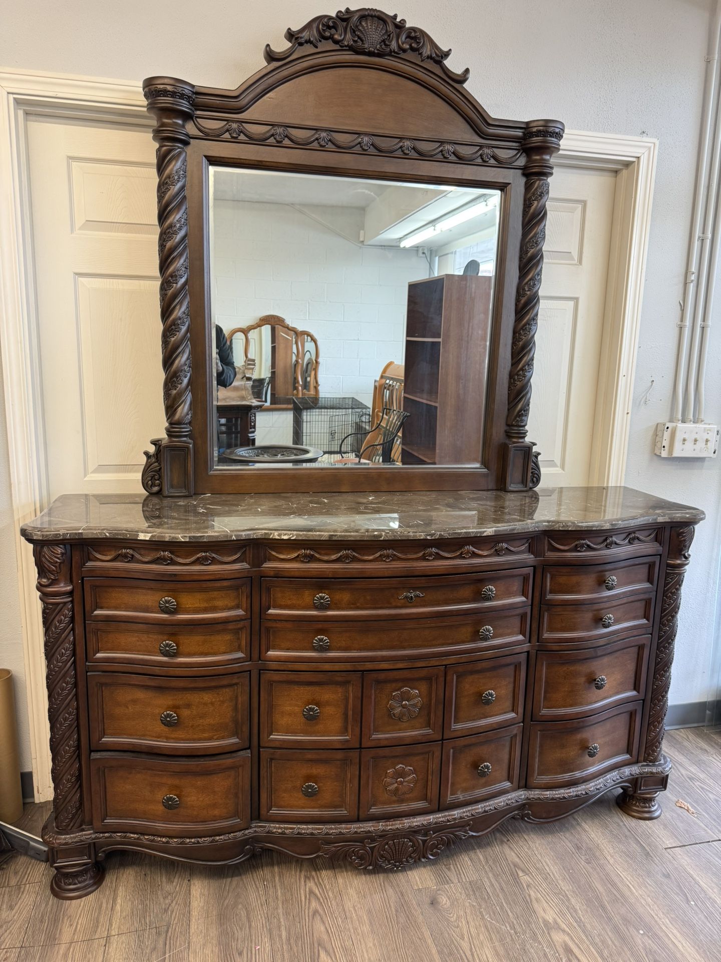 2-Piece Solid Wood Marble-Top Dresser & Mirror Set – 9 Drawers