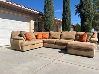 3PC Tan Sectional!