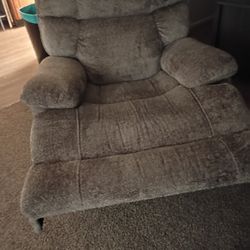 Swivel, Rocking Recliner