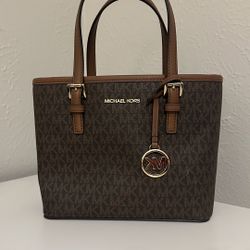 Michael Kors Bags/Purse