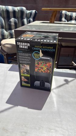 Candy dispenser