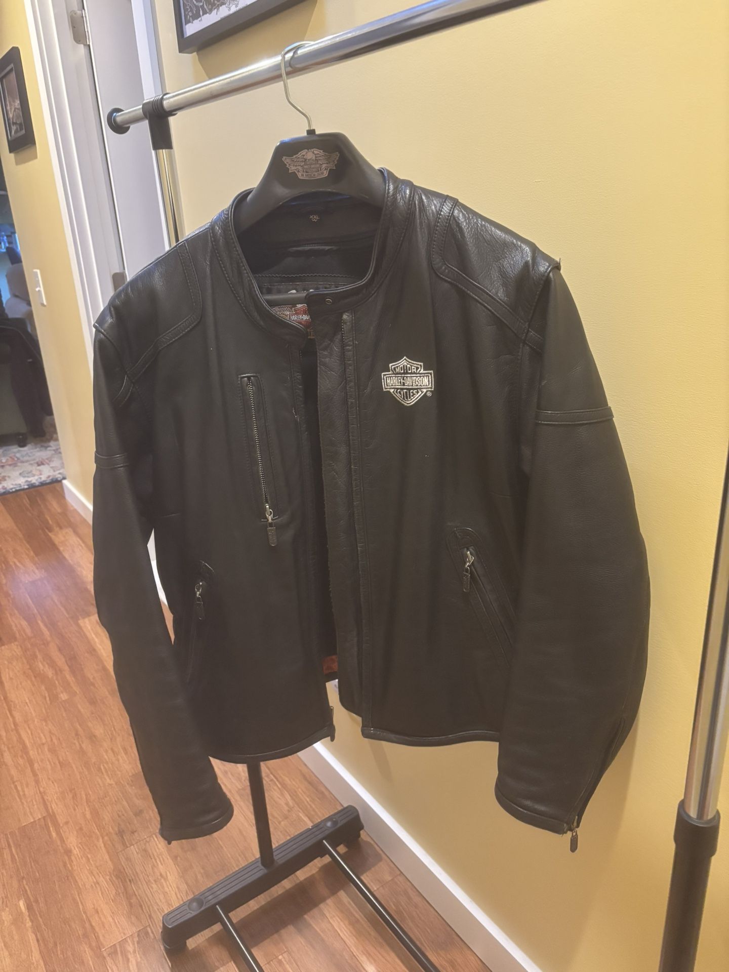 Ladies XXL Leather Harley Jacket