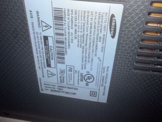 Samsung 46" UN46H7150 Smart TV