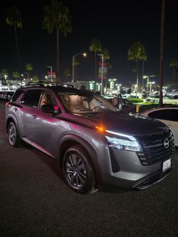 Nissan pathfinder