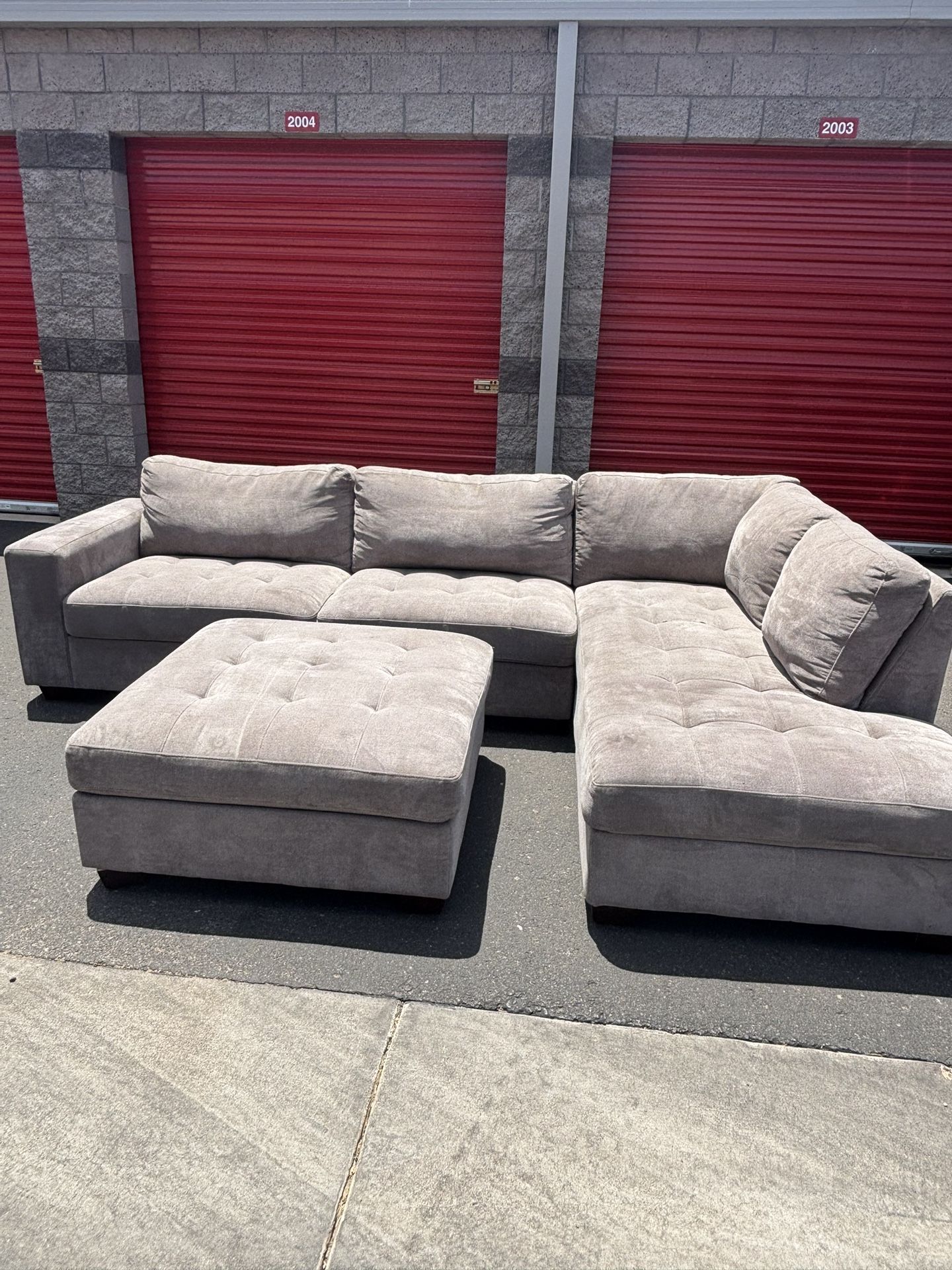 Sectional Couch - Delivery