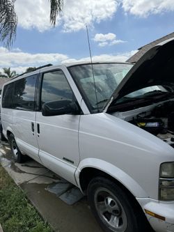 2001 Chevrolet Astro