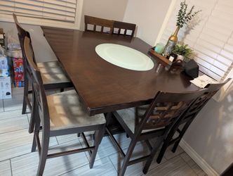 Dinning Table