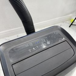 TCL 10,000 BTU Portable Air Conditioner (AC) And Heater - Black