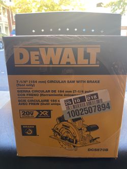 DEWALT 20-Volt MAX Lithium-Ion Cordless Brushless 7-1/4 in. Circular Saw with Brake (Tool-Only)