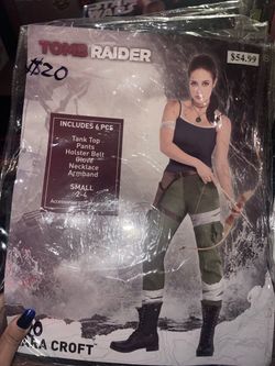 Tomb rider Halloween costume