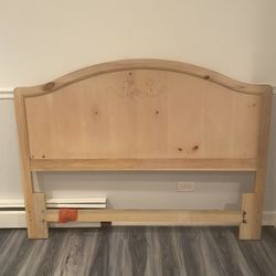 WOW! Very Nice Queen/Full Size Headboard And Mirror