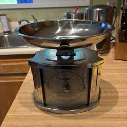 Thinner Mechanical Dial Kitchen Scale 6.5 lbs Capacity - Pounds Ounces Kilograms. Like New Condition 
