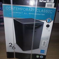 Danby Mini Fridge Brand New 
