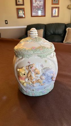 Lenox Winnie the Pooh Collection
