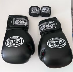 Boxing gloves