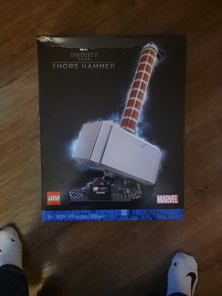 The Infinity Saga Thor's Hammer Lego Set