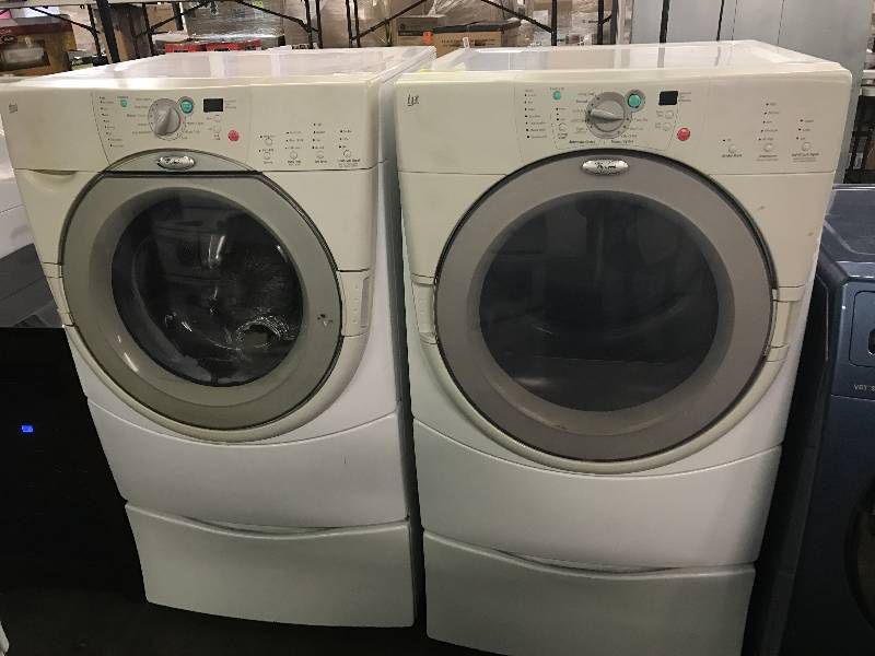 WHIRLPOOL FRONT LOAD WASHER AND DRYER SET (GAS)