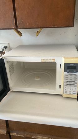 Sharp Sensor Microwave Oven