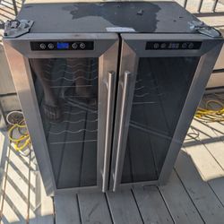 Magic Chef Mini Refrigerator