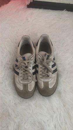 white and black sambas
