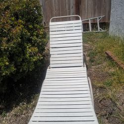 Long Chair 