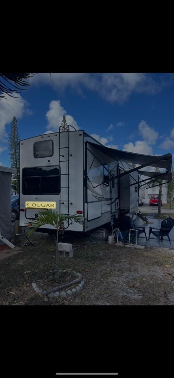 RV Cougar 2022