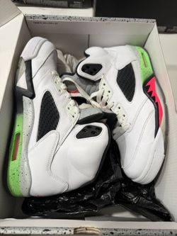 Air Jordan 5 Retro Poison Green Sneakers