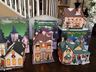 Heartland Valley Village Lighted Christmas Village Set