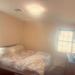 Adjustable queen Bed Frame And Mattress