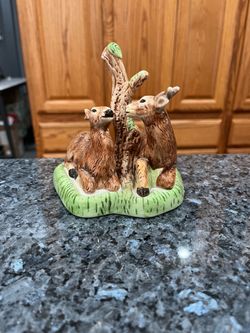 Vintage Ceramic Deer Salt & Pepper Shakers with Stand, Preowned never used.