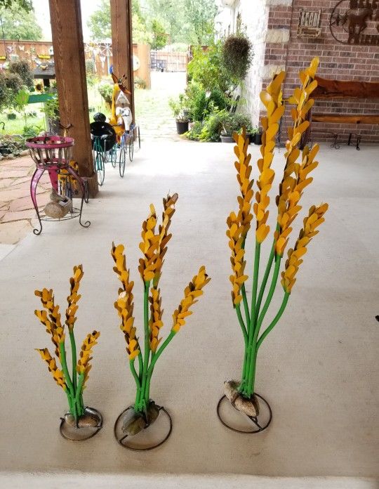 Yellow Spike Metal Flowers Set (Yard Art) Pottery