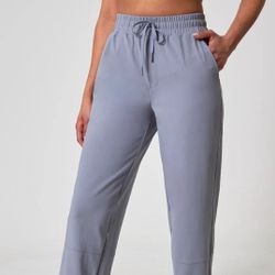 Mondetta Ladies Pull On Straight Leg Pants 