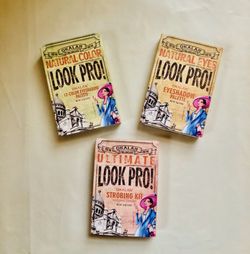 Natural Color 12-Eyeshadows Palettes by okalan