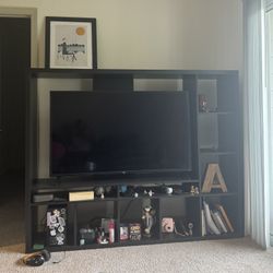 Selling LG tv 55” 4k Book Shelf Included 