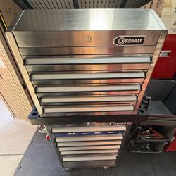 KOBALT 11 DRAWER STAINLESS STEEL ROLLING TOOL CHEST WITH KEYS AND COVER